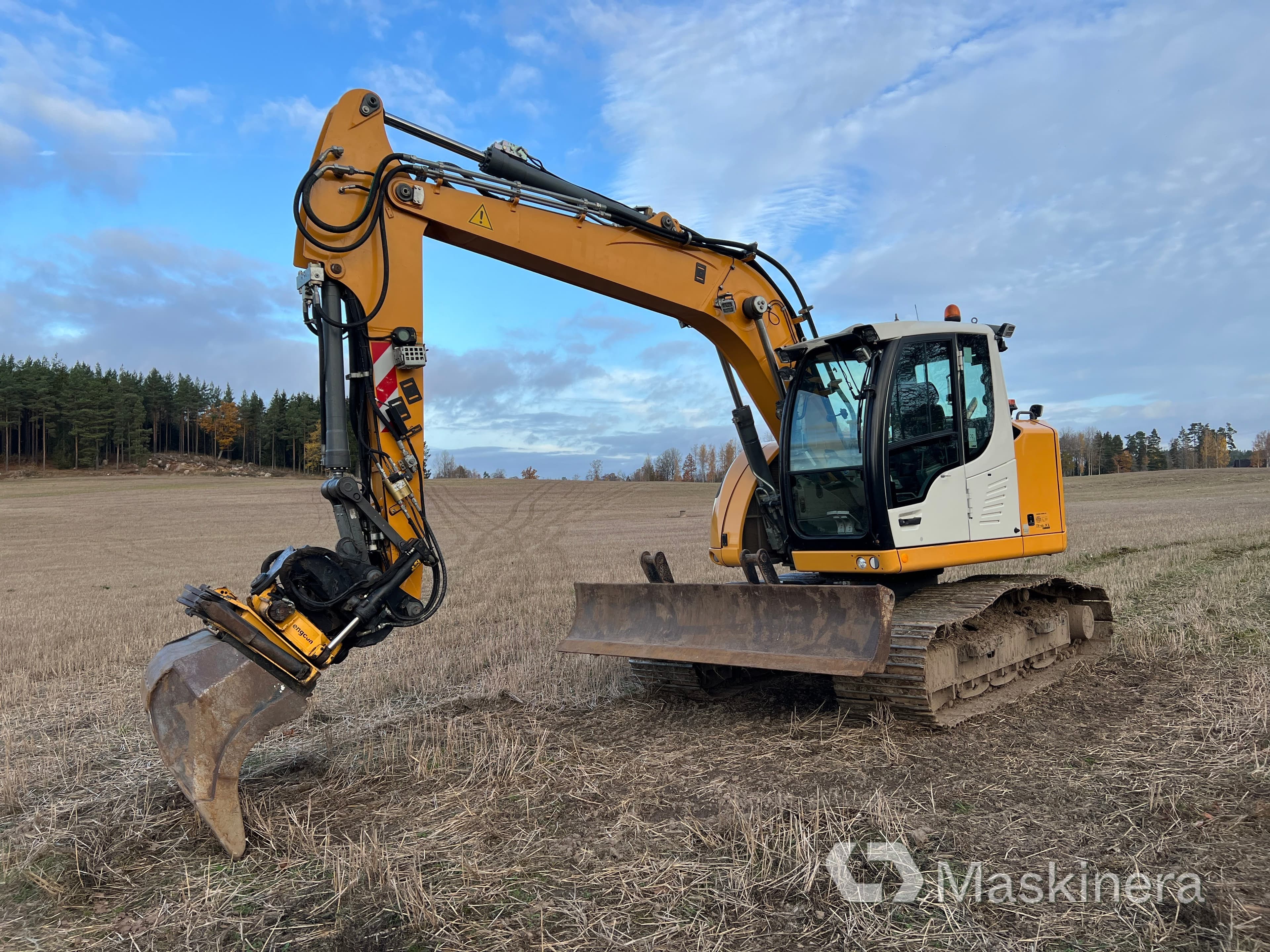 Grävmaskin Liebherr R 914 Compact