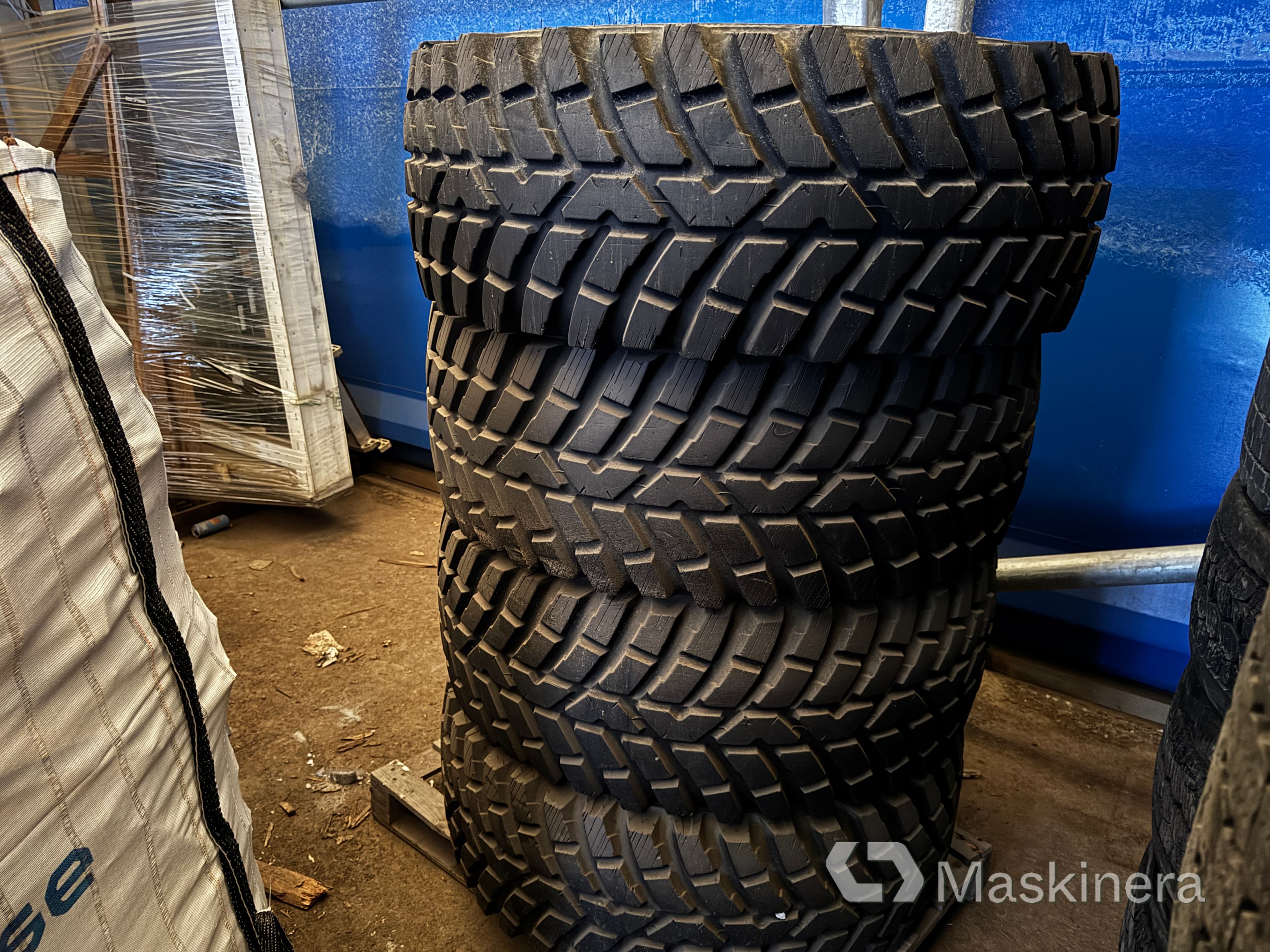 Hjul till Lundberg 345 420/65R24