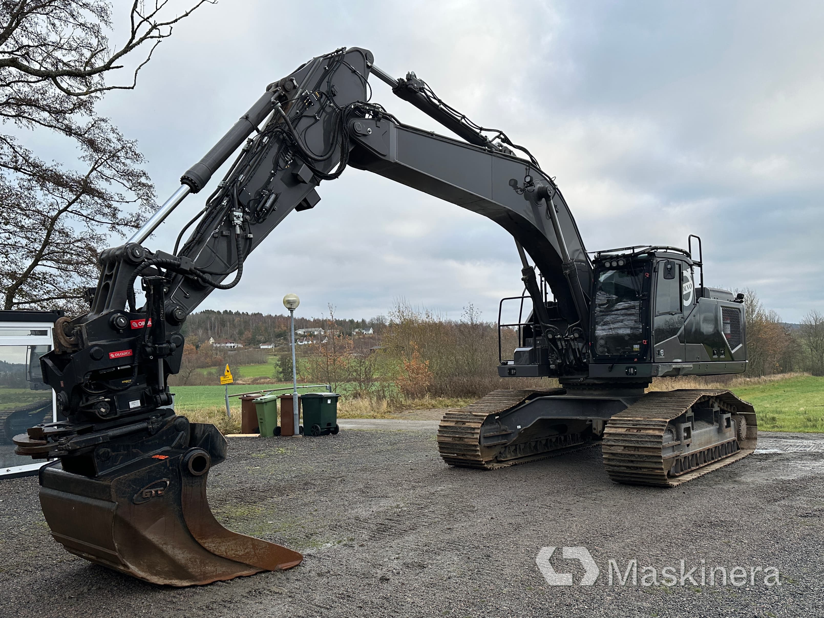 Grävmaskin Volvo EC300EL High and Wide Hybrid