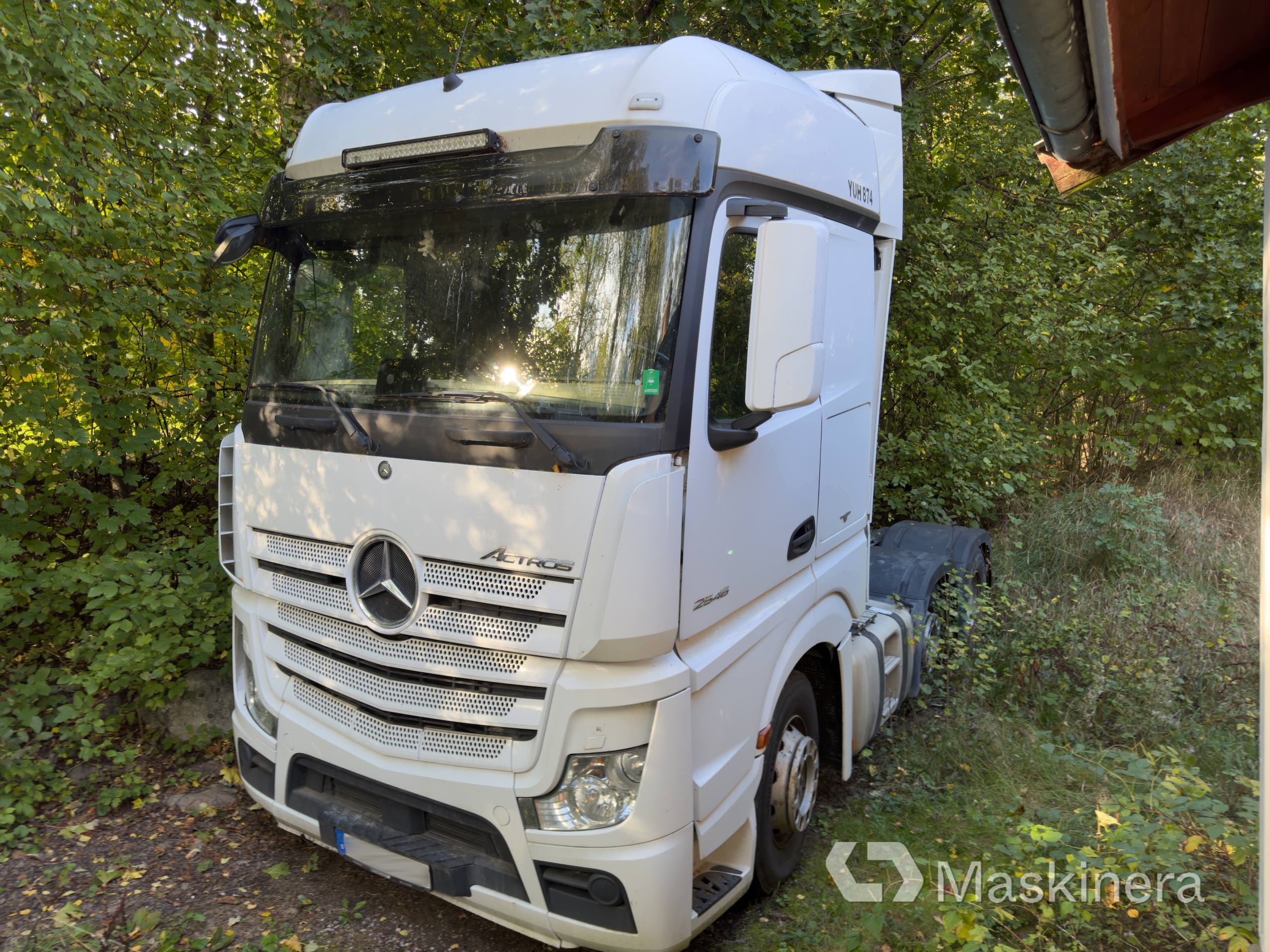 Dragbil Mercedes-Benz Actros 963-4-D