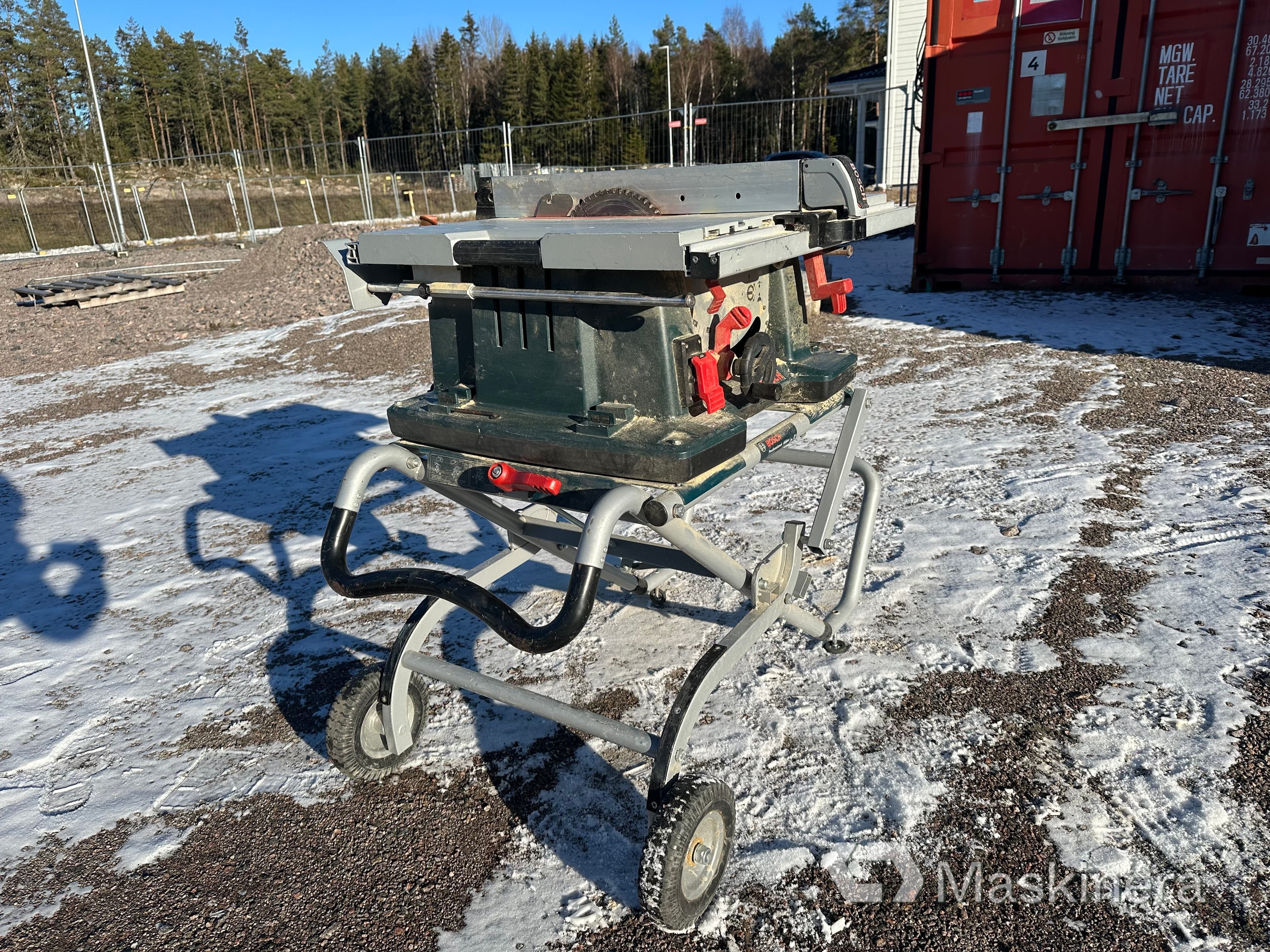 Bordssåg Bosch GTS 10 XC med stativ 